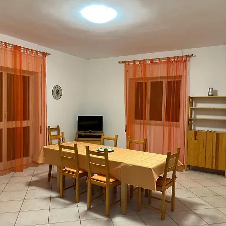 A Due Passi Dal Mare *