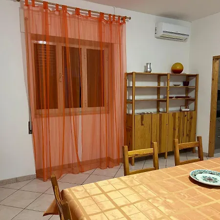 A Due Passi Dal Mare