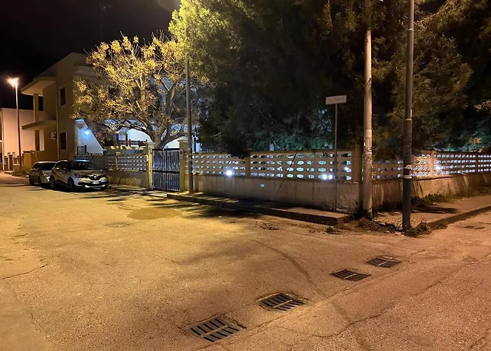 A Due Passi Dal Mare *